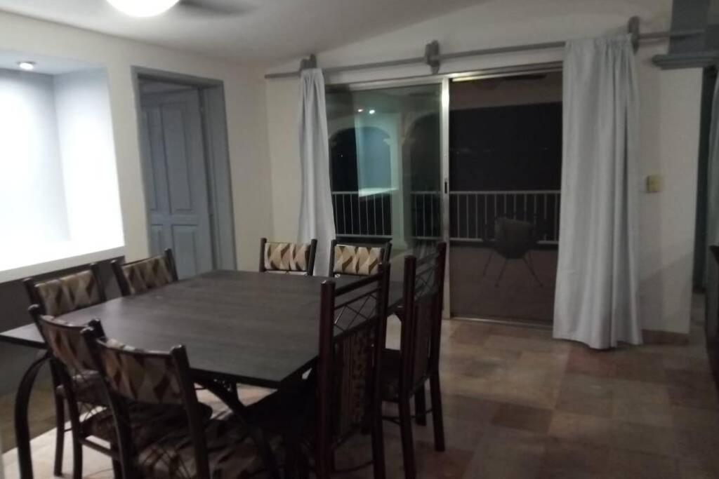 Penthouse 205 Sq M On Lagoon, 3 Bedrooms 2 Bathrooms For Up To 8 Guests Cancún Esterno foto